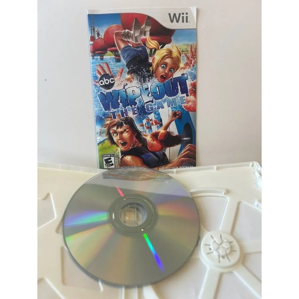 Wii - ABC Wipeout the Game Activision w/ Manual Rated E